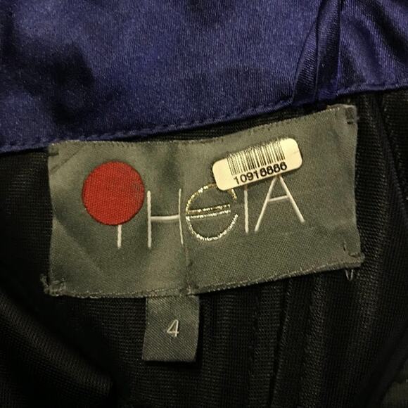 Theia Shimmering Element Gown 4 Metallic Floral Lace Cap Sleeve Crew Maxi Blue - Picture 3 of 8